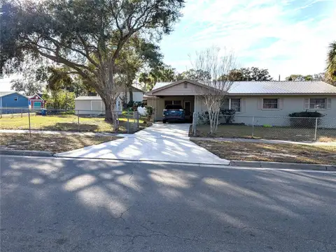 217 BAY ST E — home for sale