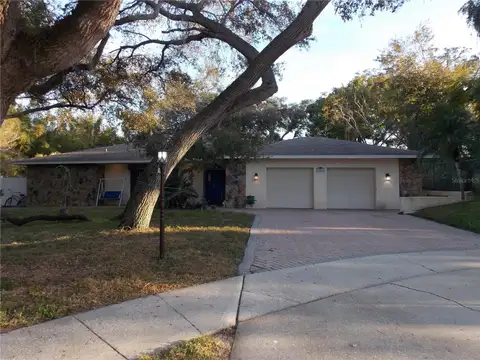 2046 WINDING OAKS DR — home for sale