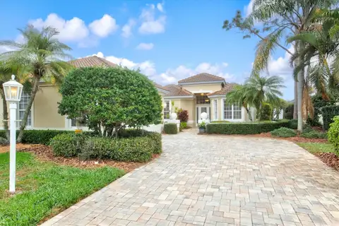 7327 KENSINGTON CT — home for sale
