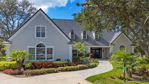 4 SAINT MARTIN CIR — home for sale