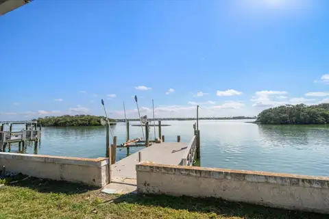 701 HARBOR DR — home for sale