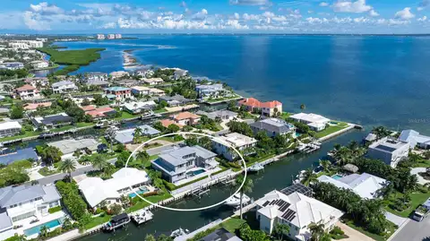 560 CHIPPING LN — home for sale