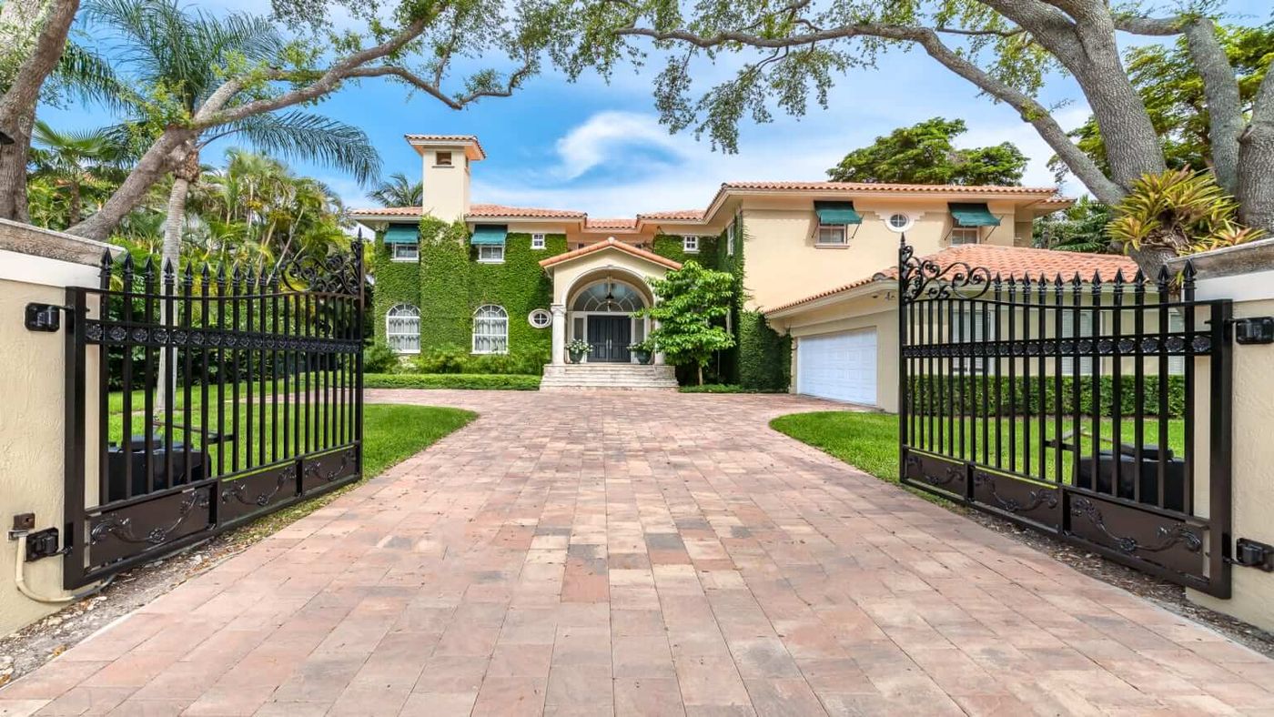 A Miami brokerage built on trust